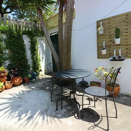 Casa Do Candeeiro Дом отдыха