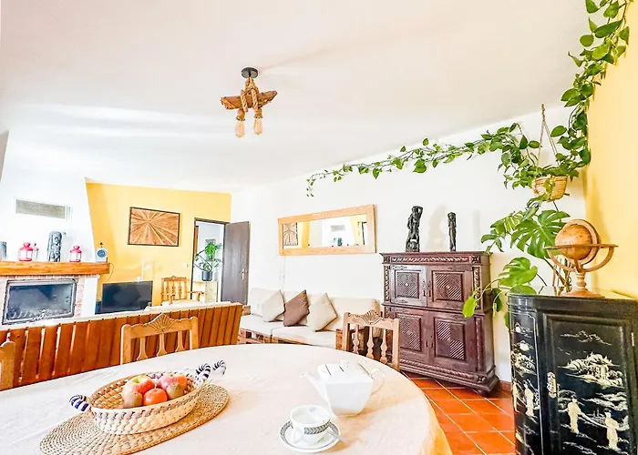 Casa de Férias Casa Do Candeeiro Óbidos