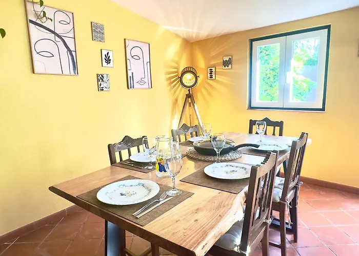 Casa Do Candeeiro * Óbidos